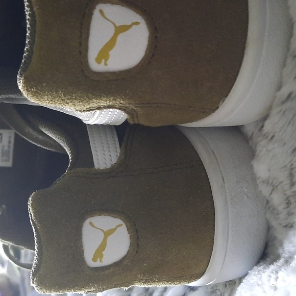 Puma Men's 10 Olive Suede Sneakers, Worn Once Indoors Display, New w Box - Picture 9 of 11